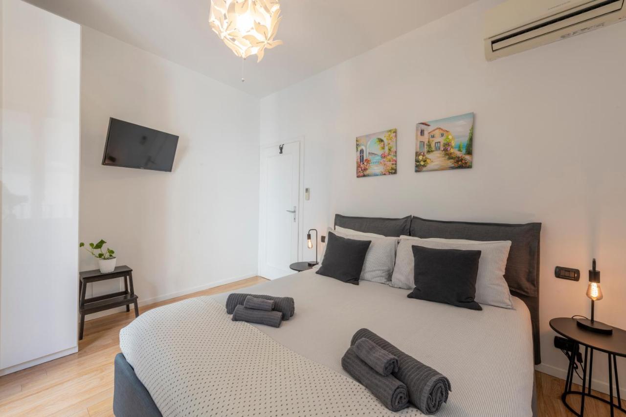 Boutique Apartment Porta Duomo, Close To The Lake! Комо Экстерьер фото